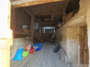 Schönes älteres Haus mit tollen Möglichkeiten. Top Lage Bild 7