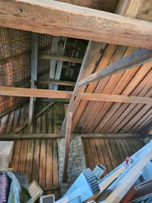 Schönes älteres Haus mit tollen Möglichkeiten. Top Lage Bild 9
