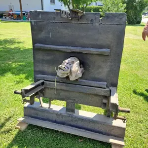 Kegelholzspalter für Traktor 
