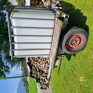 Wasserfass 1000 l auf Anhänger  Bild 2