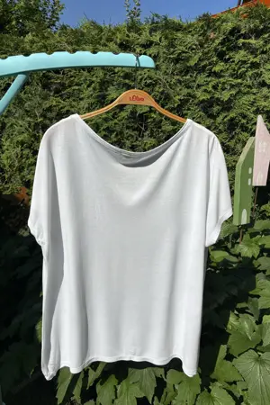 Weißes Damen Oberteil von H&M Basic Bild 3