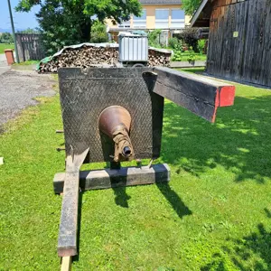 Kegelholzspalter für Traktor  Bild 3