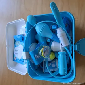 Arztkoffer Kinderspielzeug