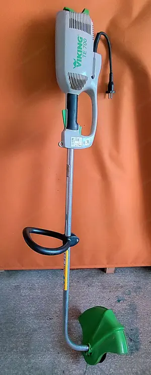 Verkaufe Rasentrimmer Viking TE 700