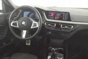 BMW  140 kW (190 PS), Automatik, Frontantrieb Bild 7