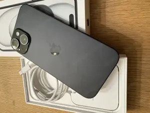 iPhone 15   128 GB schwarz