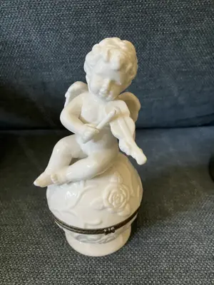 Engel mit Violine von Kroemer Keramik weiß Vintage