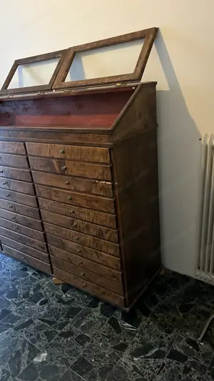 Antiker Apothekerschrank   Architektenschrank  Bild 7