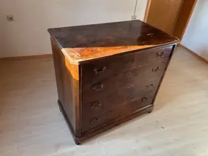 Schöne Jugendstil Kommode mit 4 Schubladen Bild 4