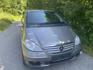 Mercedes A180 Elegance Diesel  Bild 4