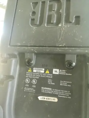 JBL Eon 15 aktiver Lautsprecher Bild 3