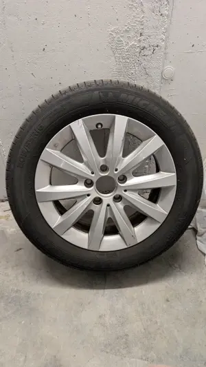 Original Mercedes-Benz Alufelgen B Klasse W246 Reifen 205 55 R16