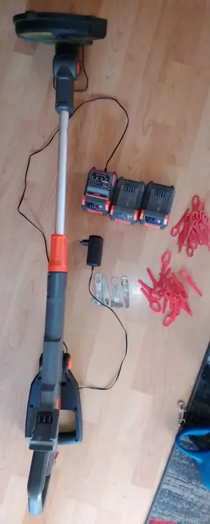 FUXTEC Akku Trimmer 
