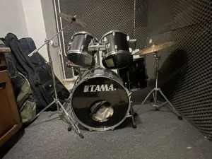 Tama Rockstar Drums