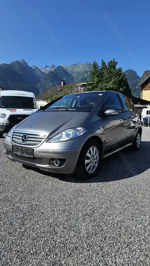 Stadtflitzer Mercedes A150 Klein Kompaktwagen Bild 2