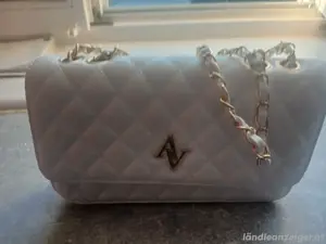Schöne Damen Handtasche 