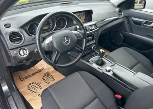 Mercedes-Benz C 180 CDI A-Edition BlueEfficiency *XENON *NAVI *SHZ*PDC Bild 9