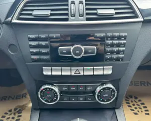 Mercedes-Benz C 180 CDI A-Edition BlueEfficiency *XENON *NAVI *SHZ*PDC Bild 6