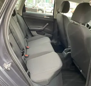 Volkswagen Taigo 1,0 TSI *LED *APP Connect *PDC Bild 8