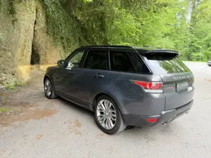 Land Rover Range Rover Sport 4.4 SDV8 HSE Dynamic *Voll* Bild 5