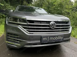 Volkswagen Touareg 3.0 V6 TDI Elegance ACC* LaneAss*Erstbesitz Bild 2