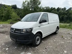 Volkswagen T6 Transporter 2.0 TDI Kasten *Klima* AHK Bild 2