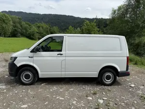 Volkswagen T6 Transporter 2.0 TDI Kasten *Klima* AHK Bild 3