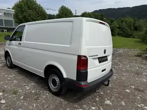 Volkswagen T6 Transporter 2.0 TDI Kasten *Klima* AHK Bild 4