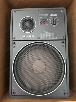 Pioneer Audio Receiver inkl. Regalboxen Bild 4