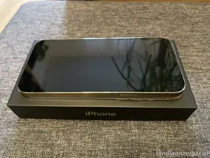 Apple iPhone 13 Pro Max - 256GB - Gold Bild 2