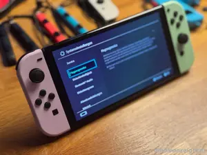 Nintendo Switch OLED Komplettpaket - Konsole & Zubehörpaket Bild 3