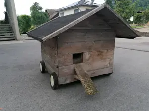 Mobiler Kleintierstall günstig abzugeben! Bild 4