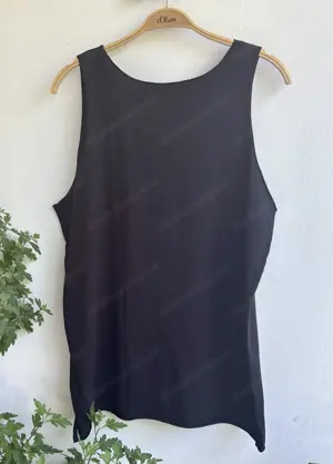 Schwarzes Herren Top von Mao Mao Bild 2