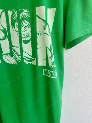 Grünes Shirt von Marvel mit Hulk Bild 4