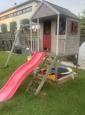 Spielturm Rutsche Schaukel usw  Bild 4