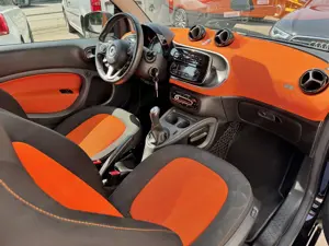 Smart forTwo 453* Passion Ausstattung* Wenig Km*TOP* Bild 6