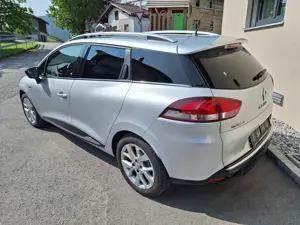 Renault Clio Grandtour TCe 90PS - keine 15.000km!!! Bild 2