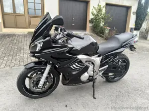 Yamaha FZ6 