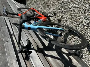 De Rosa 838 Carbon Rennrad Disc 105 Di2 Bild 2