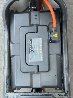 Elektroroller EB250S   Schwarz   fast neu Bild 5