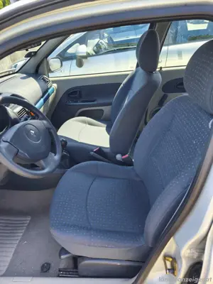 Renault Clio 2 TÜV 2 26 +4 Monate  Bild 5