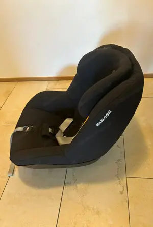Verkaufe Maxi Cosi Basis station inclusive Kindersitz Bild 3