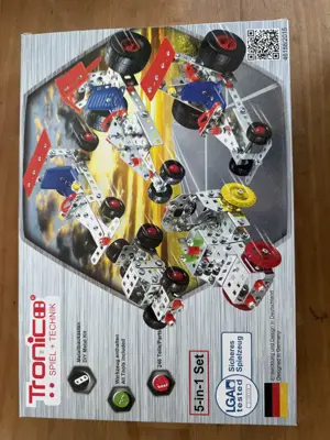Technik Spiel zum Schrauben 
