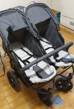 Geschwister-Kinderwagen Roadster Duo SLX - Grey Silver Bild 2