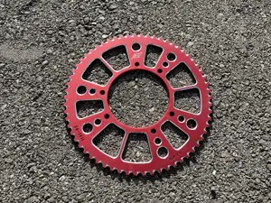 Kettenrad Rot 62 Zähne für (50ccm Moped)
