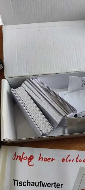 HÖR Elektronik - Tischaufwerter TAW500 für RFID Karten mit 53 Stk Karten Bild 3