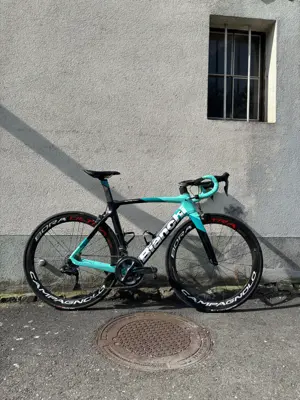 Rennrad Bianchi Olte XR4