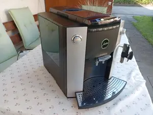 Jura Impressa F50 - nur 4500 Bezüge Bild 3