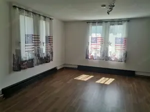 Vermiete 4 Zimmerwohnung in älterem Mehrparteienhaus in Dornbirn Bild 3