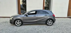 Mercedes A180 CDI, Xenon,  1 Vorbesitzer Bild 3